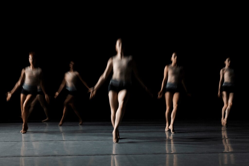 In 2022, Dance Reflections by Van Cleef & Arpels supported the performance of Benjamin Millepied’s “Be Here Now”